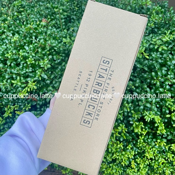 🤎NEW✨Starbucks Pike Place Market Bronze Mirror ‘Rachel’ Metallic Studded in Box - Picture 12 of 15